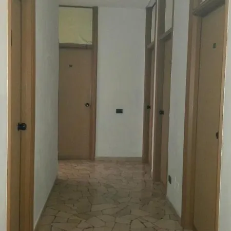 Mira Hotel