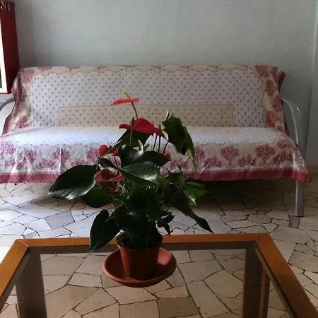 Mira Hotel