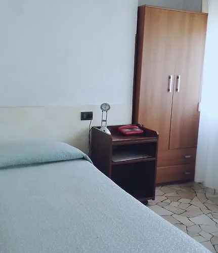 Mira 2*
